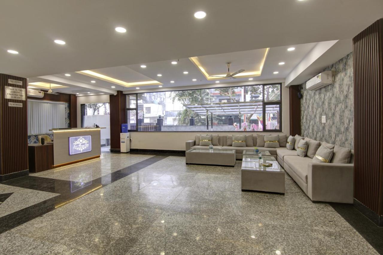 Hotel La Mirage Noida Eksteriør billede